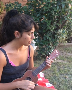 Julieta Coria Instagram Post: Acústico - RAÍCES