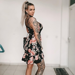 Takwimu na Takwimu za Akaunti ya real.ink.barbie ya instagram ...
